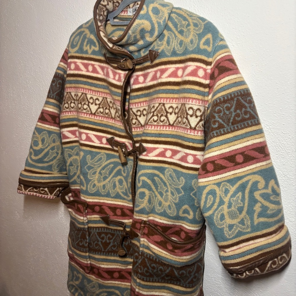 Vintage Western Aztec Patterned Toggle Jacket - image 2